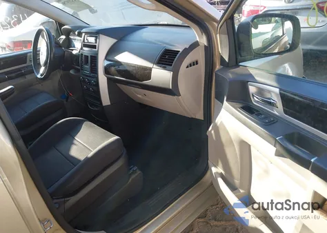 2010 Dodge Grand Caravan Sxt из США, поврежденный, VIN 2D4RN5D14AR356244